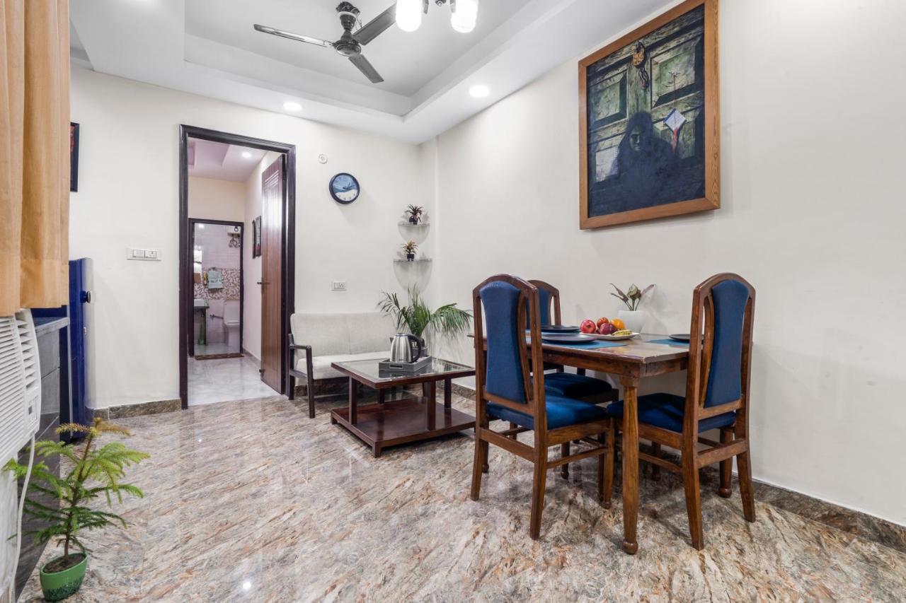 가지아바드 Homlee Divya Apt Vaishali 2 Bhk With Kitchen 아파트 외부 사진